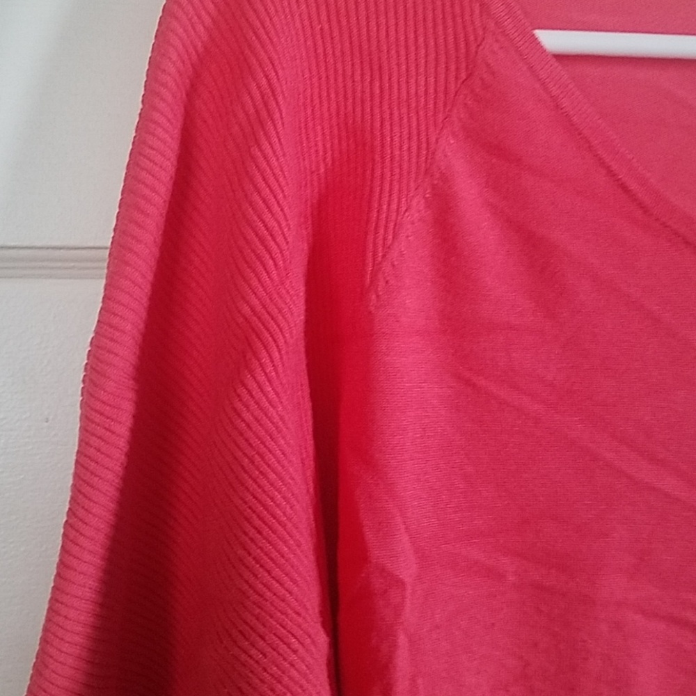 Sweater - Picture 3 of 3